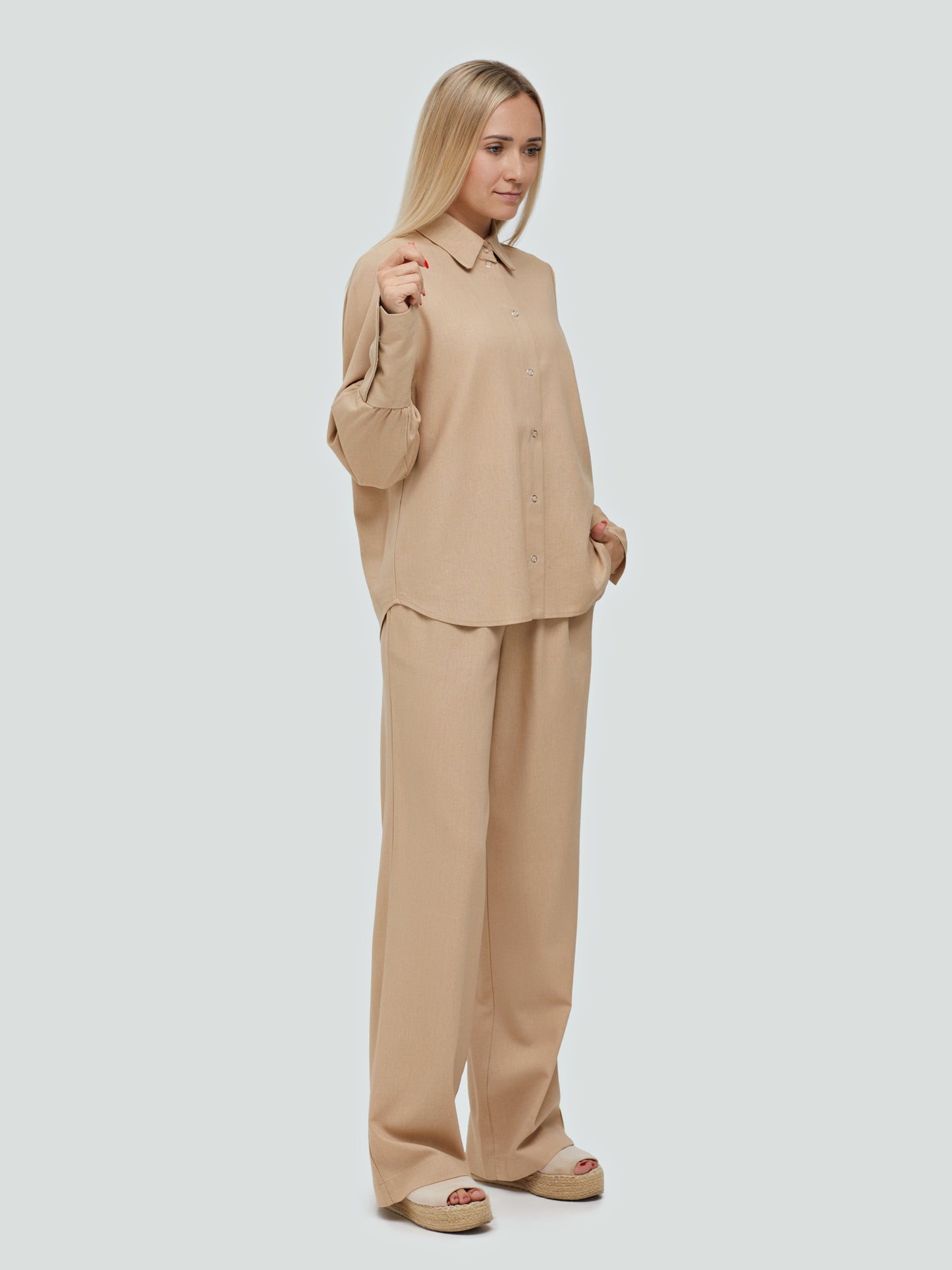 Women's Leisure Set with Pants and Long Sleeve Shirt "Linen & Viscose"