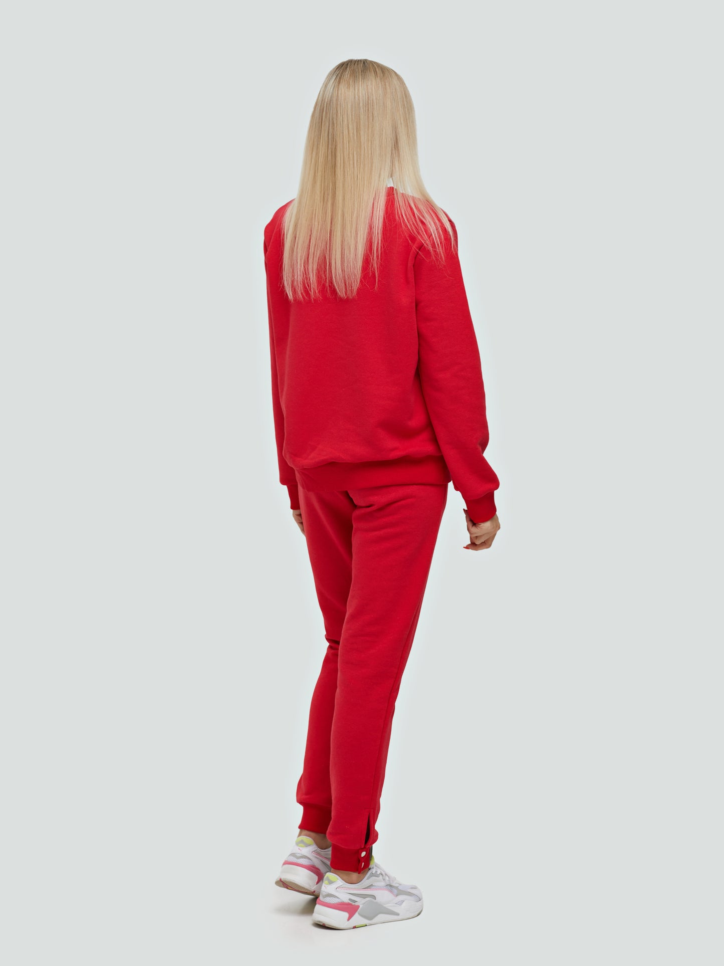 Raudonas laisvalaikio kostiumėlis moterims "Losma"