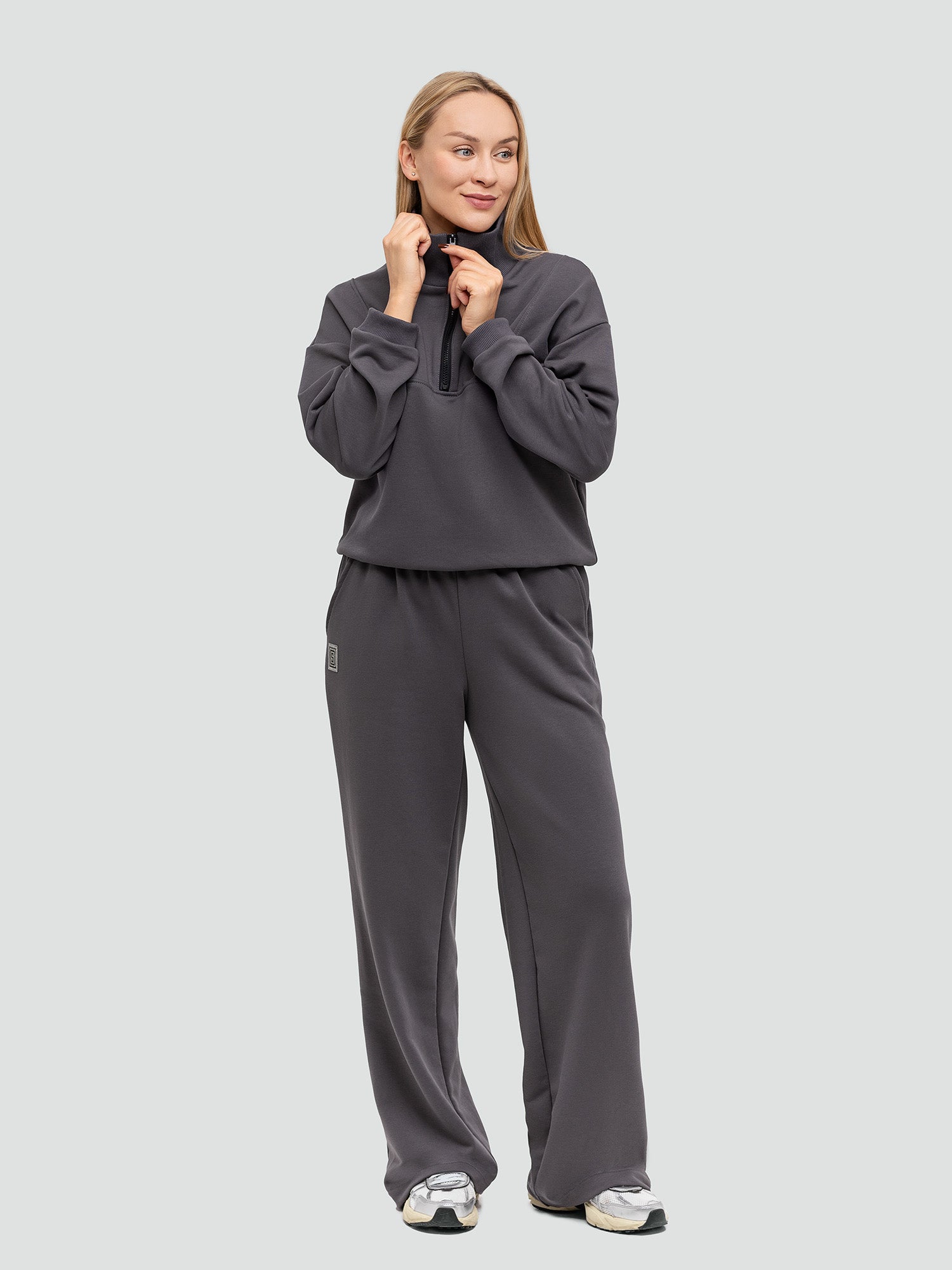 Graphite Tracksuit for women "Cozy"