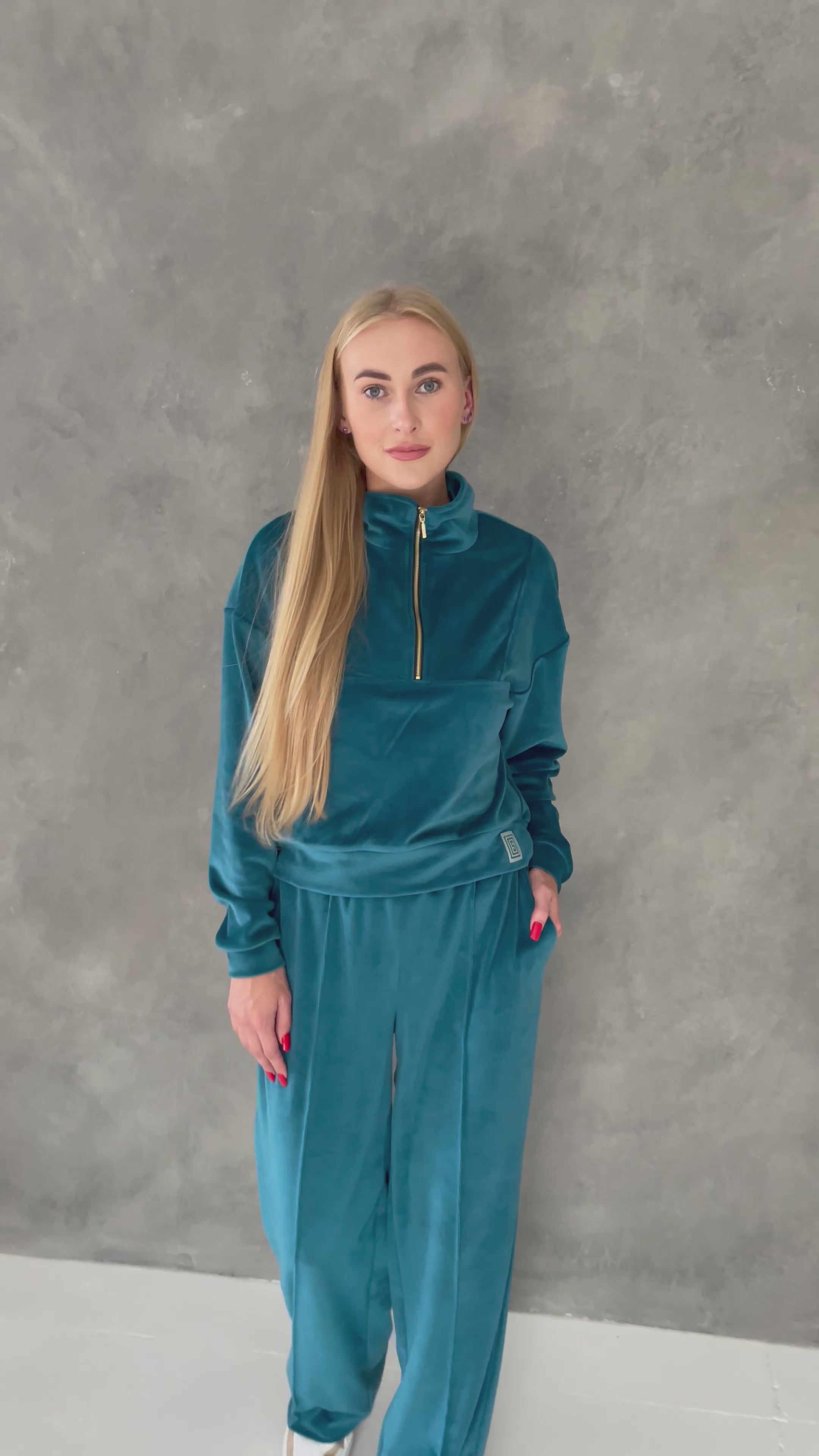 Velour tracksuit for women "Soft Shine Electric"