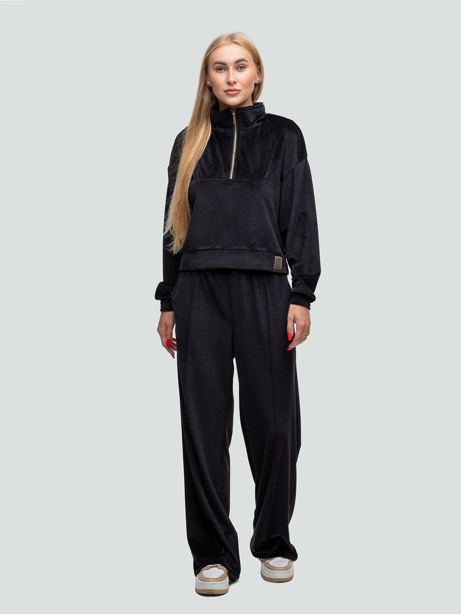 Velour tracksuit for women "Soft Shine Black"