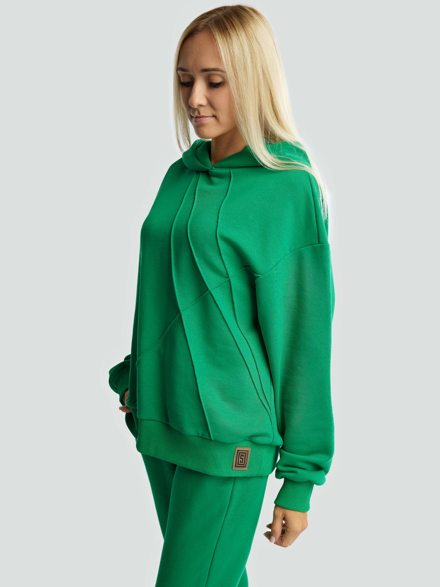 Žalias laisvalaikio kostiumėlis moterims "Comfort" - Losmados