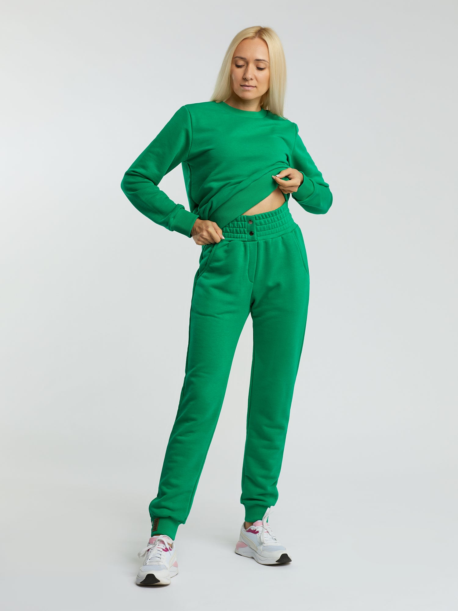 Žalias laisvalaikio kostiumėlis moterims "Losma" XS / Aukštas su užsegimais - Losmados