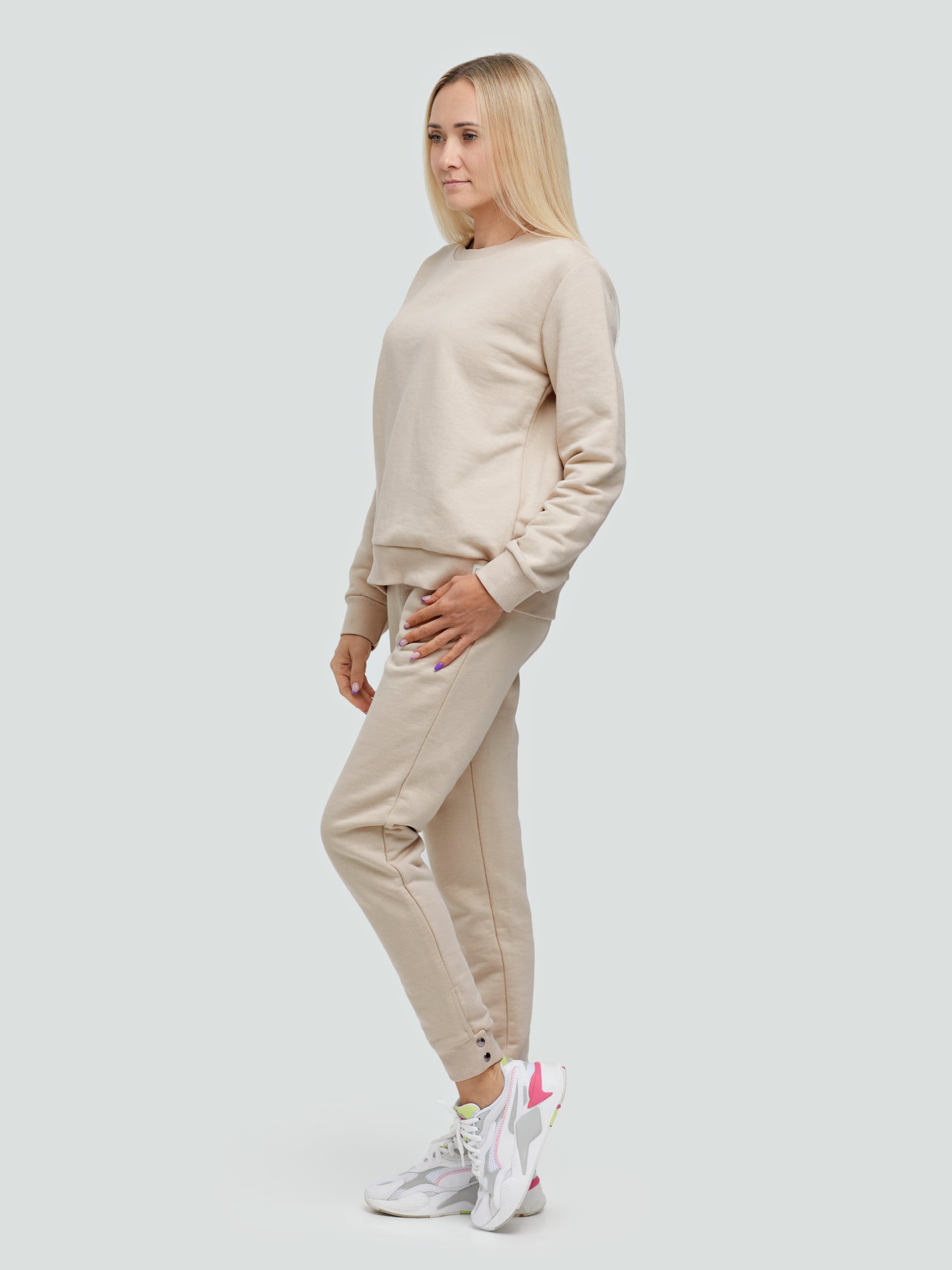 Creamy Tracksuit for women "Losma"