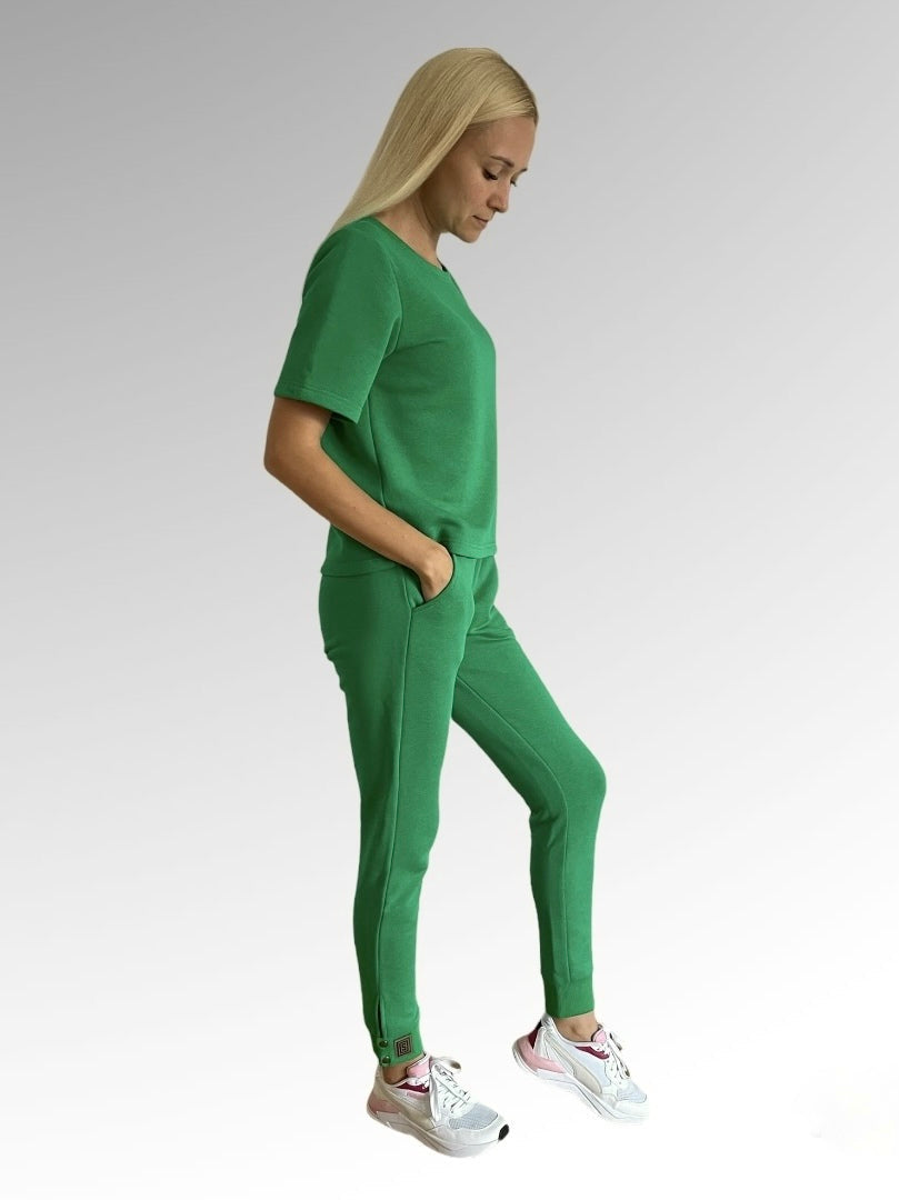 Žalias laisvalaikio kostiumėlis moterims su maikute "Losma" - Losmados